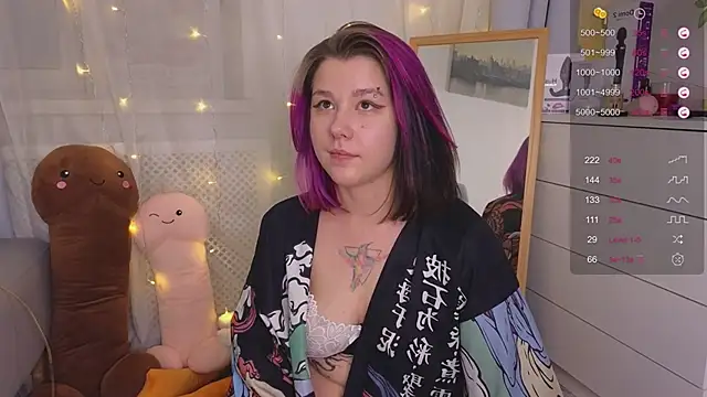 Mira Falls online show from January 23, 11:15 am