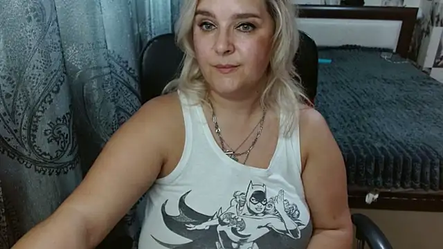 Snapshot of Boolochka chatting on July 23, 12:58 pm Boolochka online show from July 23, 12:58 pm