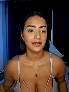 Snapshot of Shantal_Lovee chatting on December 30, 3:46 pm Shantal Lovee online show from December 30, 3:46 pm