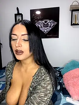 Snapshot of Shantal_Lovee chatting on October 24, 12:52 am Shantal Lovee online show from October 24, 12:52 am