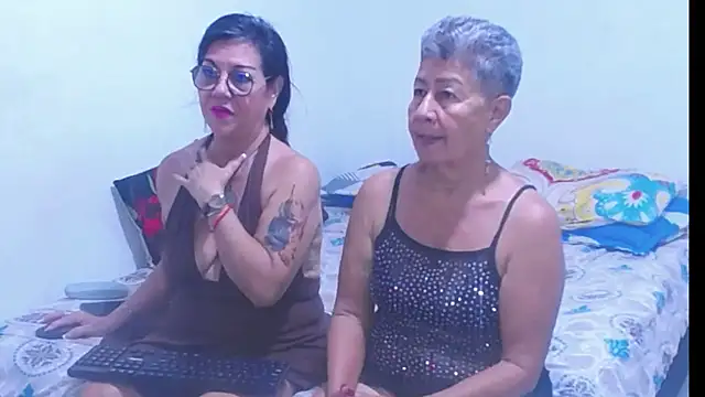 sexycristina 2 online show from July 14, 8:03 pm