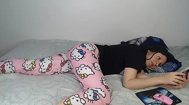 Snapshot of Chanelsexyy chatting on December 12, 2:26 am Chanelsexyy online show from December 12, 2:26 am