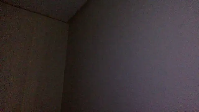 Snapshot of Chanelsexyy chatting on December 13, 9:42 pm Chanelsexyy online show from December 13, 9:42 pm