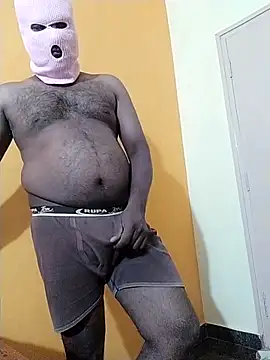 Snapshot of Indianguymohan chatting on October 30, 5:24 pm Indianguymohan online show from October 30, 5:24 pm