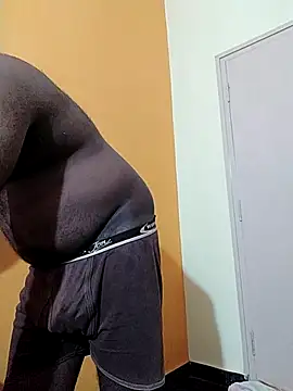 Snapshot of Indianguymohan chatting on November 18, 4:44 pm Indianguymohan online show from November 18, 4:44 pm