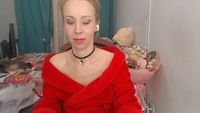 Snapshot of LuxuryNika chatting on January 29, 3:15 pm LuxuryNika online show from January 29, 3:15 pm