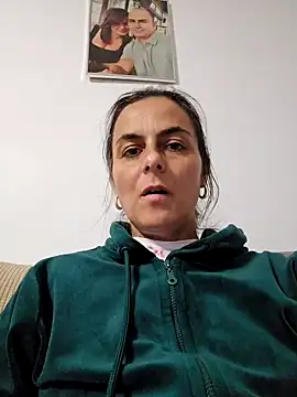 Snapshot of IsabelleCraft chatting on March 17, 4:22 pm IsabelleCraft online show from March 17, 4:22 pm