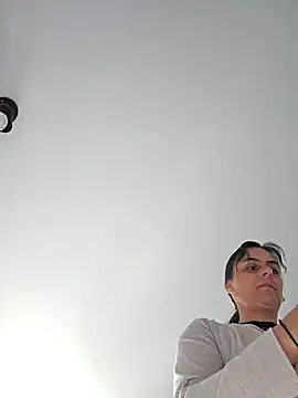 Snapshot of IsabelleCraft chatting on September 11, 6:46 am IsabelleCraft online show from September 11, 6:46 am