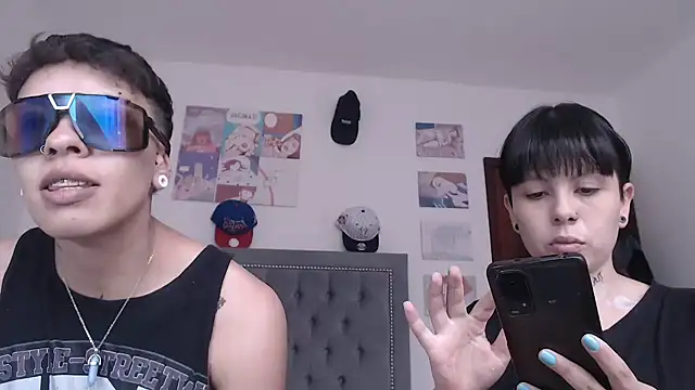 dulce maria x online show from February 22, 6:41 pm