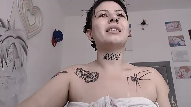 dulce maria x online show from March 21, 4:18 pm