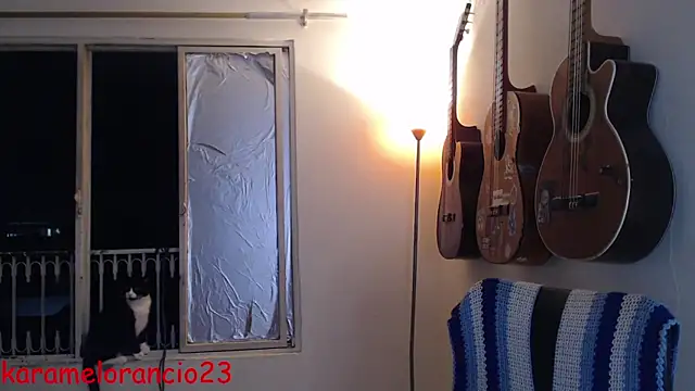 Snapshot of Smoke_trip_Alicia chatting on September 20, 3:51 am Smoke trip Alicia online show from September 20, 3:51 am