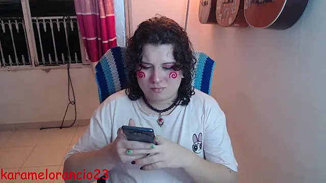 Snapshot of Smoke_trip_Alicia chatting on September 26, 4:49 am Smoke trip Alicia online show from September 26, 4:49 am