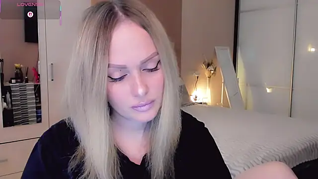 Snapshot of Libby_Nora chatting on March 4, 9:04 am Libby Nora online show from March 4, 9:04 am