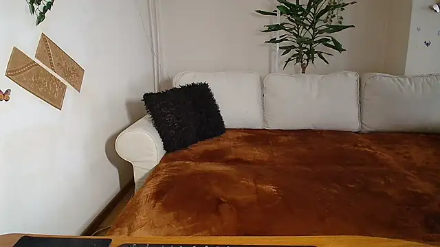 Snapshot of sexymollig chatting on October 26, 11:05 am sexymollig online show from October 26, 11:05 am