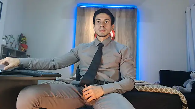 Andrew 4  online show from September 14, 6:23 am