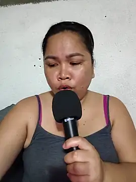 XXLorie 02 online show from April 29, 10:52 am