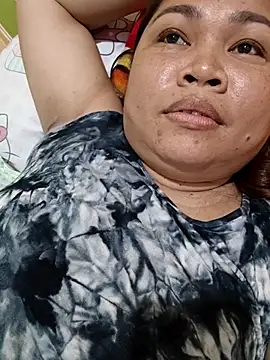 XXLorie 02 online show from July 1, 4:25 am