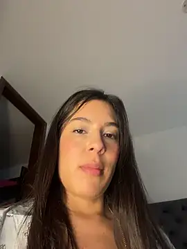 Snapshot of kamivolkano chatting on November 20, 5:23 pm kamivolkano online show from November 20, 5:23 pm