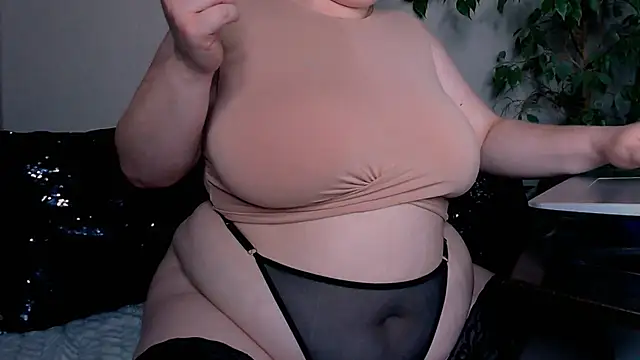 ZinaCorleone online show from March 7, 10:54 pm