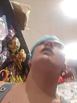 PinkTheHawk online show from December 5, 2:53 am