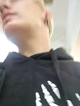 PinkTheHawk online show from February 16, 11:16 pm