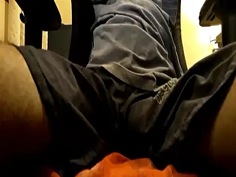 Snapshot of safadao_tesao chatting on March 25, 1:33 am safadao tesao online show from March 25, 1:33 am