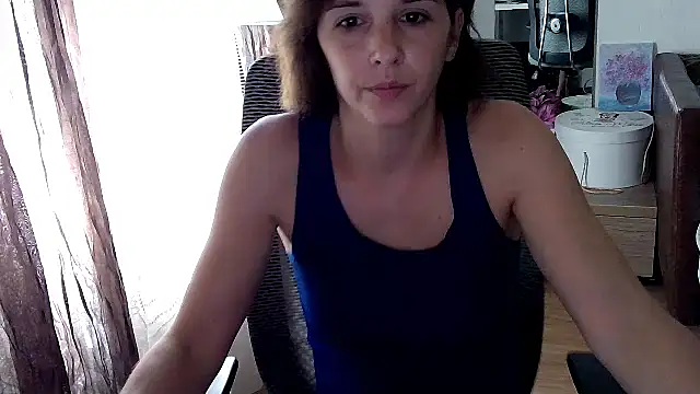Snapshot of SexxyLety chatting on August 1, 10:47 am SexxyLety online show from August 1, 10:47 am