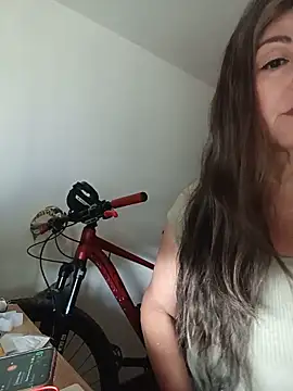 emma tour online show from June 9, 3:45 pm