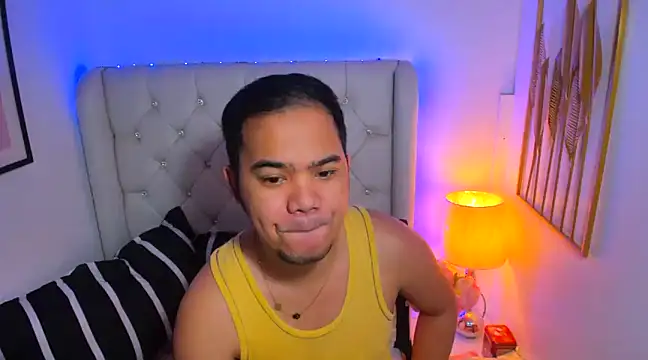 AsianZero online show from February 10, 7:36 am