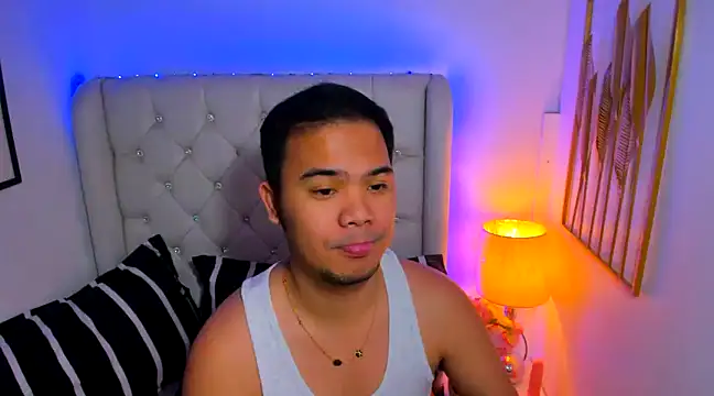 AsianZero online show from February 10, 8:10 pm