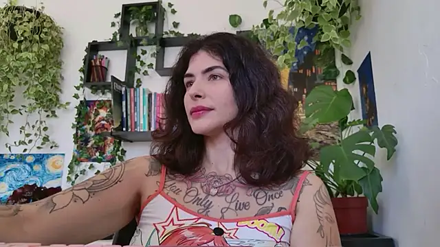 Snapshot of TaliMajesty chatting on July 28, 1:21 pm TaliMajesty online show from July 28, 1:21 pm