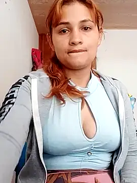 Snapshot of Mia_davis01 chatting on February 26, 3:19 pm Mia davis01 online show from February 26, 3:19 pm