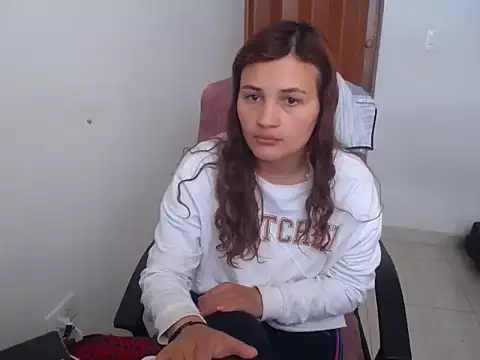 Snapshot of Mia_davis01 chatting on March 21, 4:07 pm Mia davis01 online show from March 21, 4:07 pm