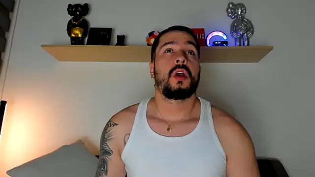 camilo restrepo21 online show from January 23, 12:25 am