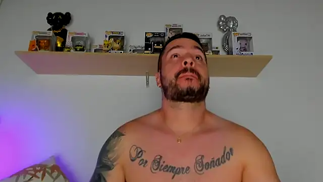 camilo restrepo21 online show from February 6, 12:04 am