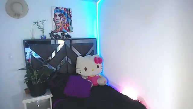 Snapshot of Salo_hot04 chatting on February 8, 12:28 am Salo hot04 online show from February 8, 12:28 am