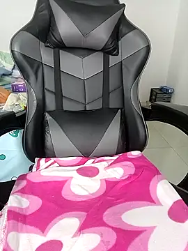 sandylau online show from March 10, 10:24 pm