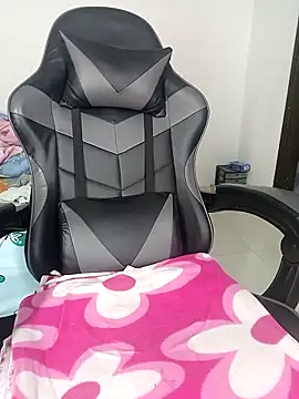 sandylau online show from March 12, 9:13 pm