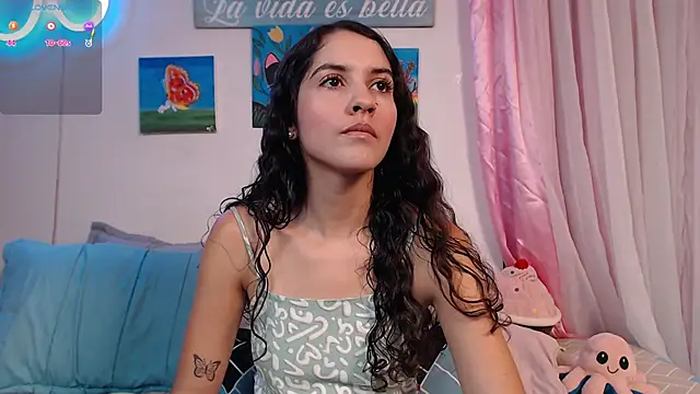 Snapshot of lailypink chatting on December 15, 7:53 pm lailypink online show from December 15, 7:53 pm