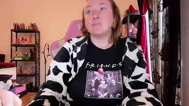 kisicaxx online show from December 16, 10:09 am