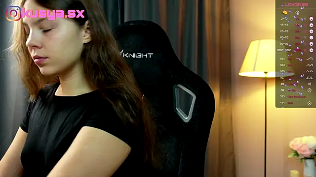 Snapshot of KusyaSex chatting on March 22, 5:41 pm KusyaSex online show from March 22, 5:41 pm