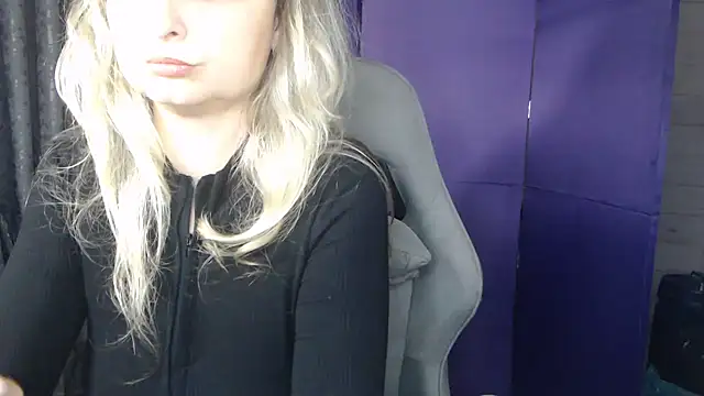 RubiLakros online show from July 30, 8:41 pm