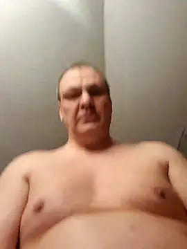 Snapshot of markoh70 chatting on February 18, 5:10 pm markoh70 online show from February 18, 5:10 pm