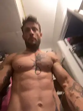 Snapshot of sxysixpack chatting on October 10, 7:13 pm sxysixpack online show from October 10, 7:13 pm