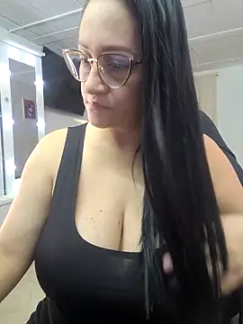 Ameliarizo online show from November 1, 10:01 pm