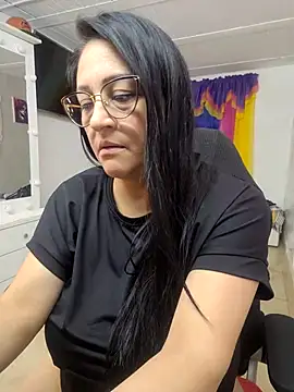 Ameliarizo online show from February 21, 3:40 am