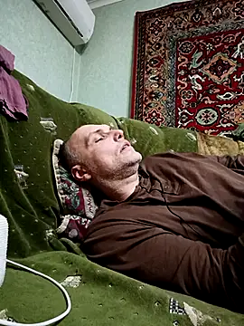 Sam Colt online show from December 20, 1:29 pm