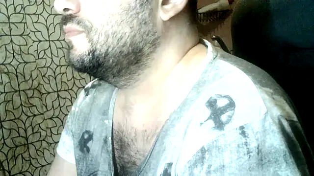 scuban87 online show from March 25, 11:22 pm