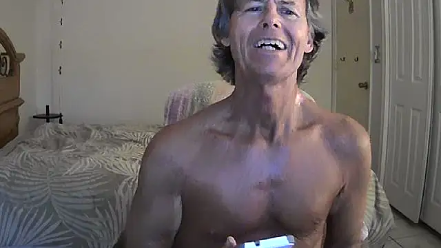 Snapshot of nakeedcowboi65 chatting on May 2, 11:54 pm nakeedcowboi65 online show from May 2, 11:54 pm