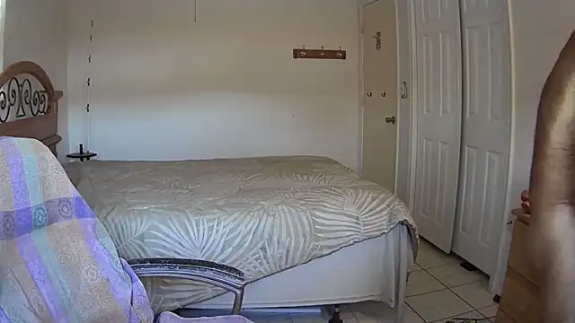 nakeedcowboi65 online show from June 17, 11:56 am